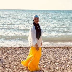 Meet your Posher, Perihan